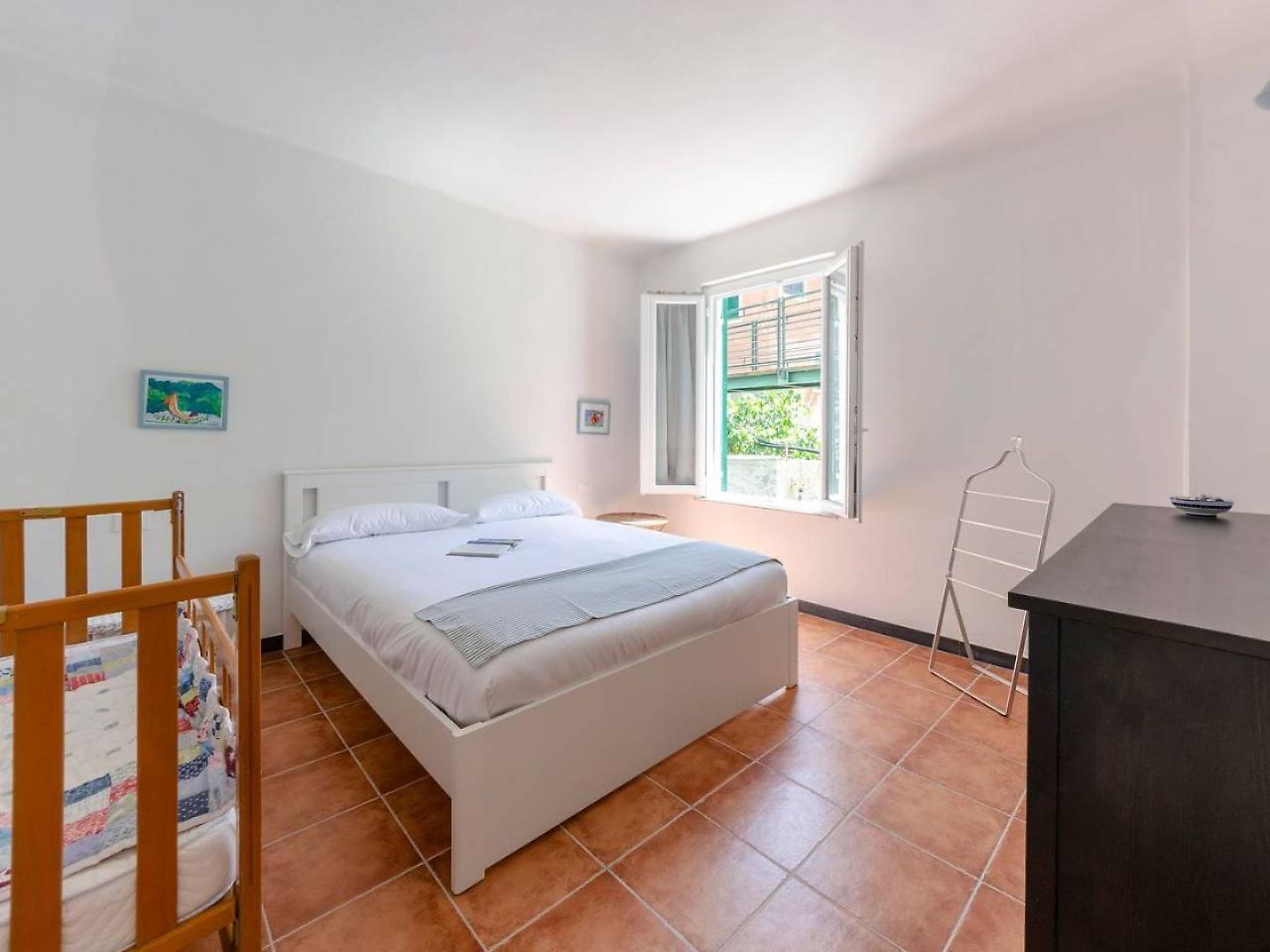 Joivy Family Flat With Little Patio, Cinque Terre Lägenhet Vernazza Exteriör bild